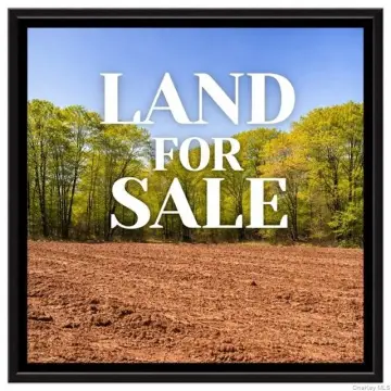 Land in Lloyd Harbor, NY