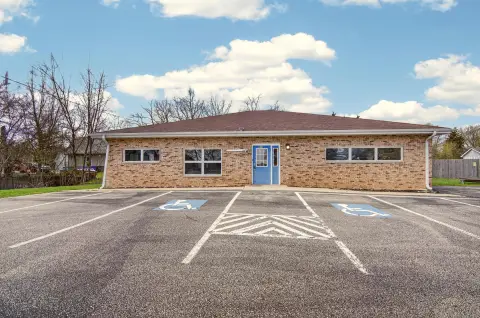 Silver Lake Commercial Space For Lease