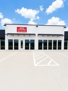 Open-Layout Office Unit