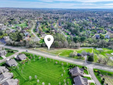 Expansive Knoxville Acre Lot