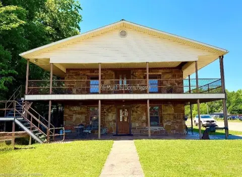 Versatile Commercial Property in Muldrow