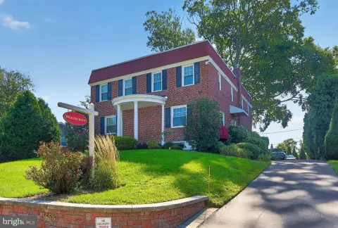 Updated Two-Unit Duplex