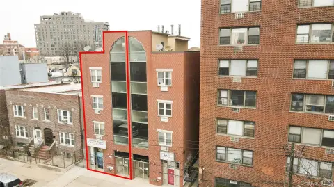 Mixed-Use Building in Woodside, NY