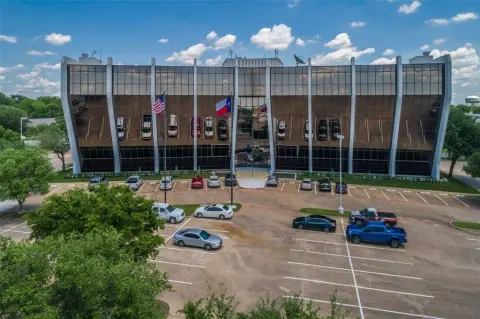 Sherman Office Suites For Rent