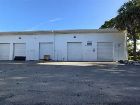 Coral Springs Warehouse with A/C