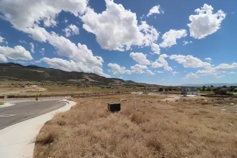 Gently Sloped Home Lot