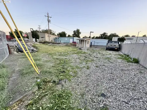 Commercial Corner Lot