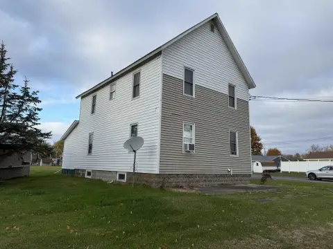 Two-Unit Home, Massena, NY