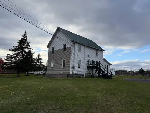 Two-Unit Home, Massena, NY