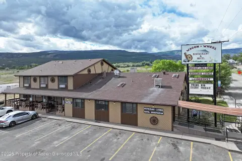 Motel and Restaurant Income Property