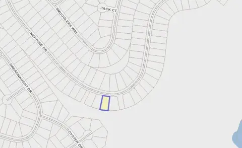Residential Lot in Captain's Cove