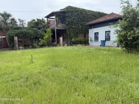 Multi-Use Vacant Lot Opportunity