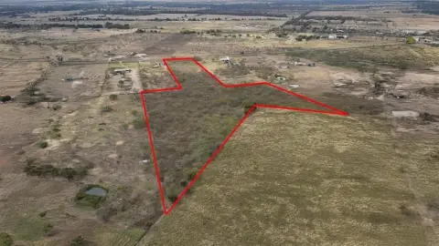 Unrestricted Land in Growing Area