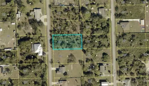 Oversized Lot in Lehigh Acres