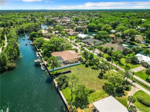 Waterfront Land in Crystal River