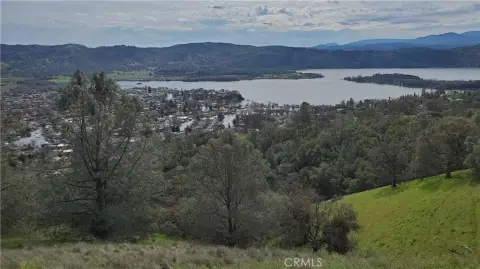 Clearlake Oaks Land with Views