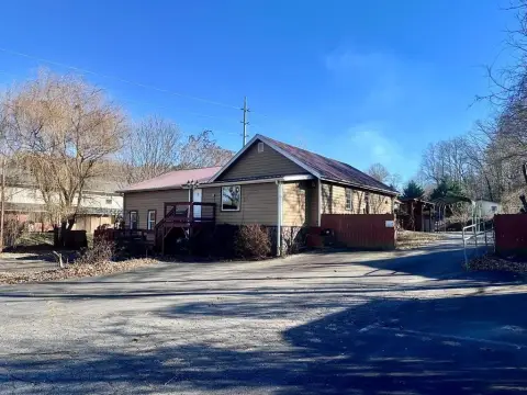 Commercial Office-Residential with Workshop