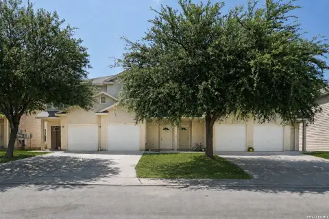 Townhome-Style Quadplex