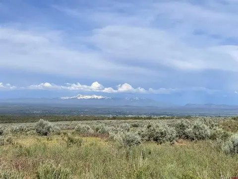 Residential Land with Mountain Views