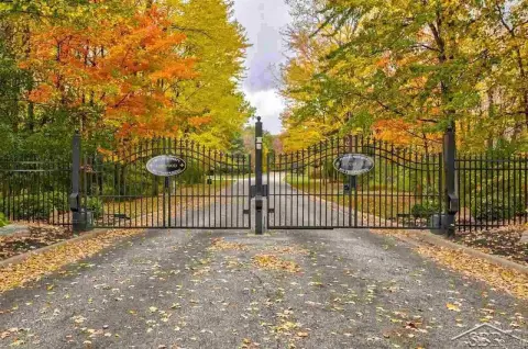 Residential Land in Foxwood Estates