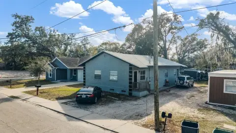 Renovated Half Duplex
