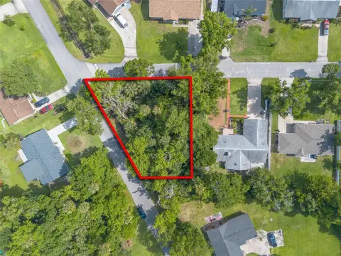 Corner Lot in New Smyrna