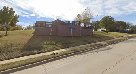 Restaurant & Bar For Lease