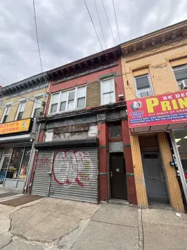 Three-Unit Mixed-Use Building