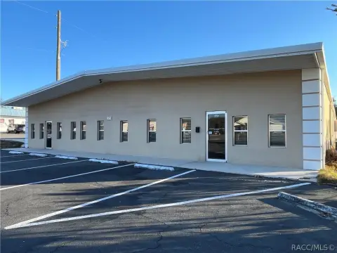 Flex Building with Warehouse