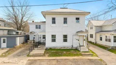 5-Unit Apartment Building