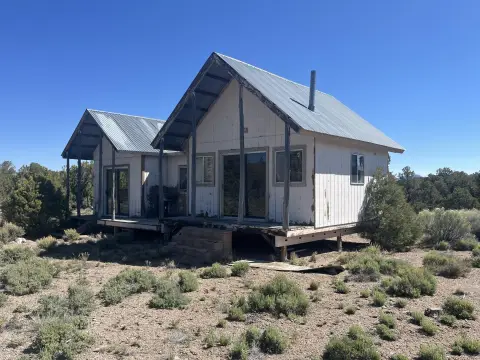 20 Acres in Hamlin Valley