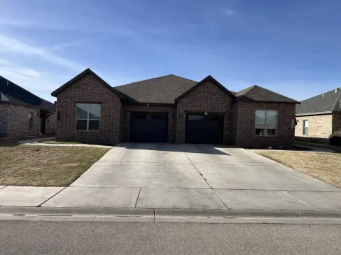 Newer Duplex in Lubbock, TX
