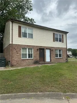 Norfolk Duplex: Investor Special