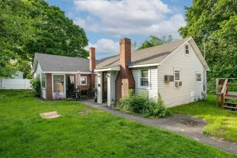 Quaint Multi-Family Investment Opportunity