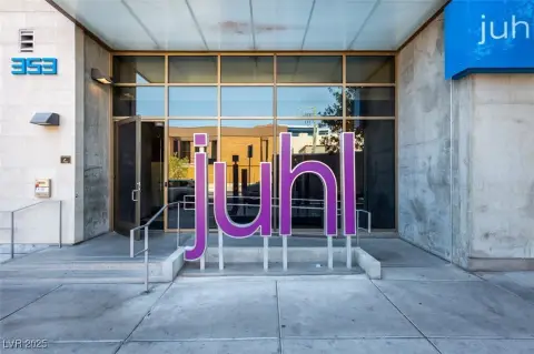 Luxury High-Rise Condo in Las Vegas