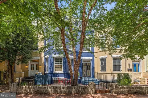 Converted Two-Unit Building in DC