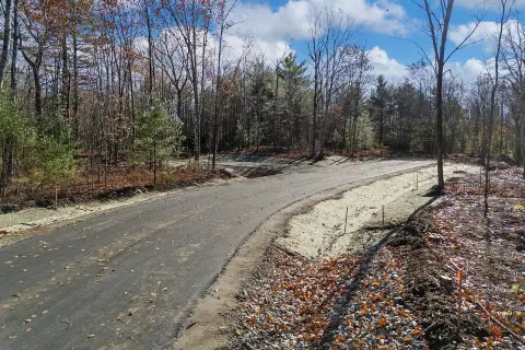 Lyman, ME: Wooded Estate Lot