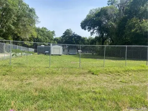 Land in Beverly Hills, FL