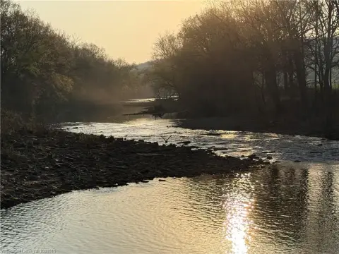 Land with Lee Creek Frontage