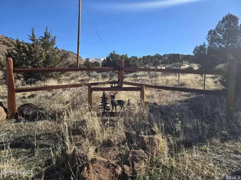 Expansive Land Parcel in Reno