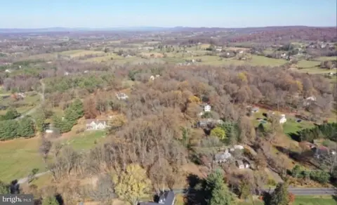 Land on Charles Town Pike