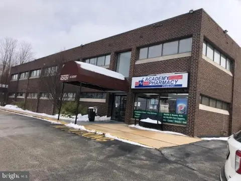 Medical/Professional Office Space Available