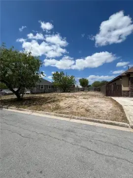 Residential Lot in Growing McAllen