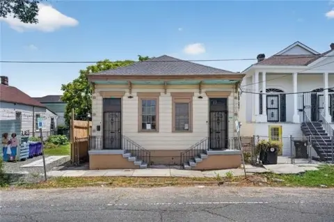 Vacant Historic Shotgun Duplex