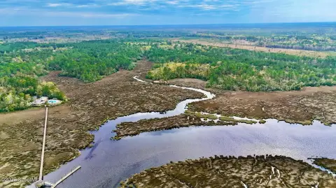 34 Acres Deepwater River Estate