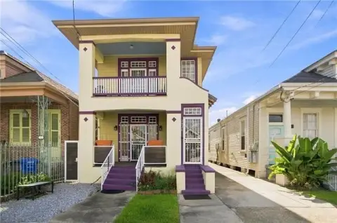 Creole Duplex with Detached Studio