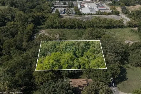 Wooded Lot in Fort Smith