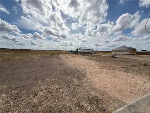 Spacious Lot in Donna, TX