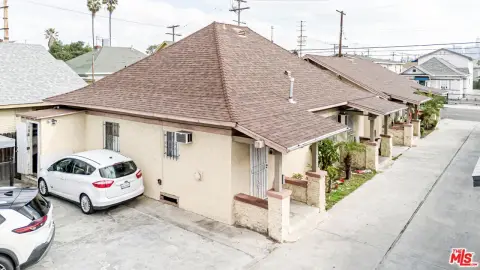 4-Unit Quadplex