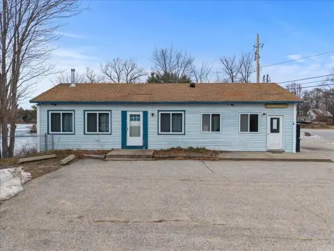 Lakefront Mixed-Use Income Property